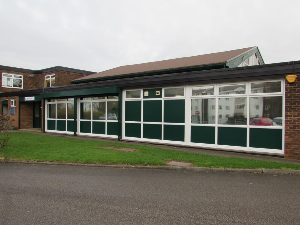 Case Study Manor Green Primary School, Denton Droylsden Glass