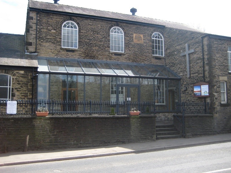 Aluminium screen and smart wall Whaley Bridge Uniting Church