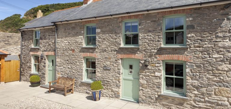 The Secret to Lower Energy Bills in Cheshire? Better Windows